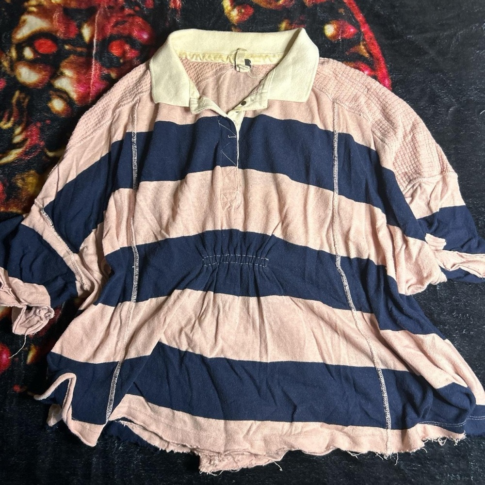 Free People We the Free light pink and navy striped 3/4 sleeve blouse